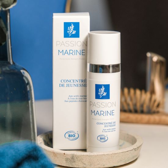 Concentrated serum - marine actives, rose water & avocado peptides